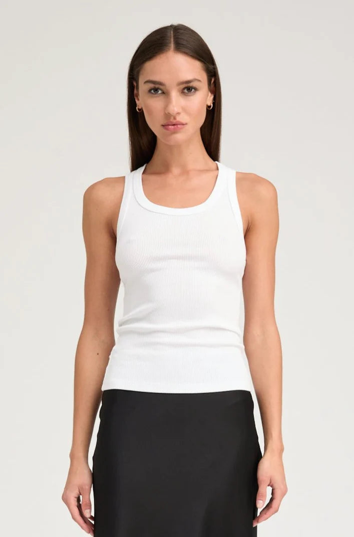 FITTED SCOOP NECK TANK WHITE
