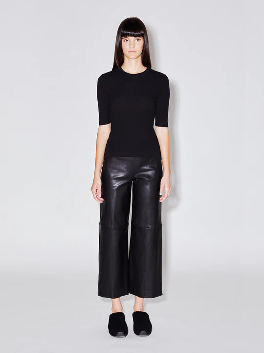 PULL ON CROPPED STRAIGHT LEATHER PANT BLACK