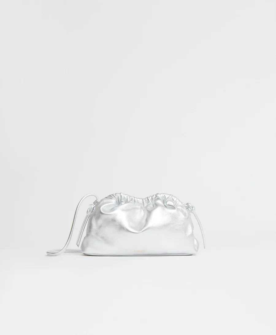 MINI CLOUD CLUTCH SILVER