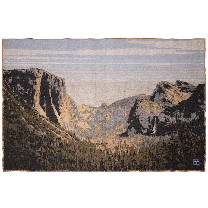 YOSEMITE NATIONAL PARK THROW